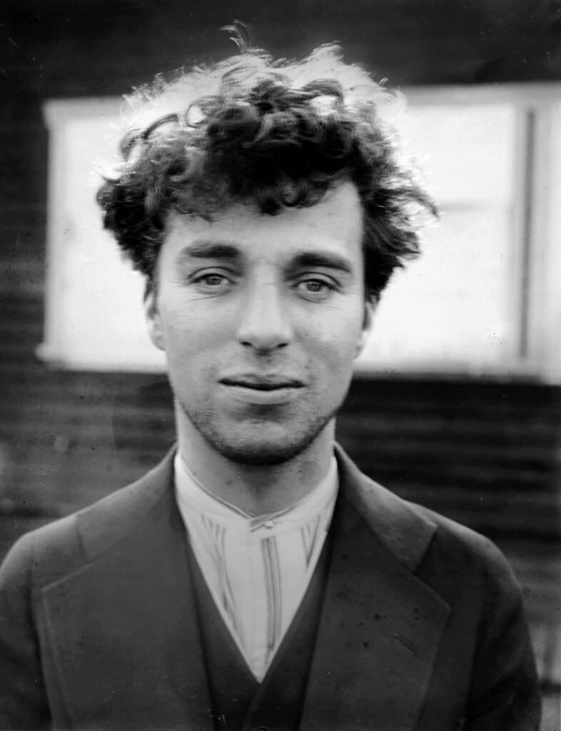 A picture of what Charlie Chaplin looks like off screen